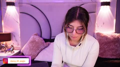 Angel Darcy  online show from 06-08-26, 11:27