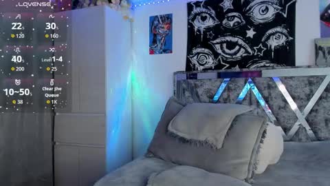 Snapshot of darkboy26_ chatting on 12-16-25, 02:38 Blake online show from 12-16-25, 02:38