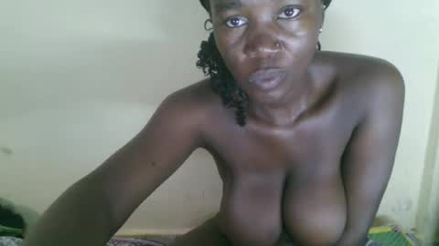 darkcaramel1 online show from 07-15-26, 05:56