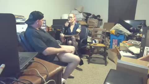Snapshot of darkestparadox chatting on 09-29-25, 10:42 Darkest Paradox online show from 09-29-25, 10:42