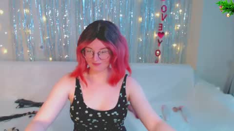 Kelly online show from 01-04-25, 10:38