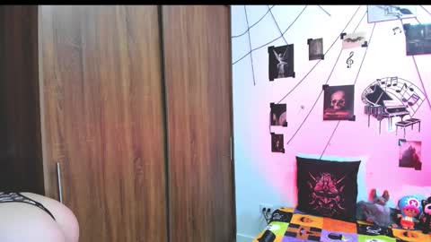 Hi Im Yuri  independent modelhelp me get my 111 hands upuwu online show from 09-25-25, 08:56