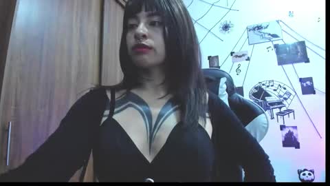 Hi Im Yuri  independent modelhelp me get my 111 hands upuwu online show from 12-17-25, 07:31