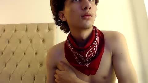 Snapshot of darkknightx01 chatting on 11-01-25, 12:45 darkknightx01 online show from 11-01-25, 12:45