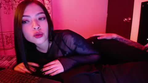 darklotus_ online show from 07-20-26, 04:38