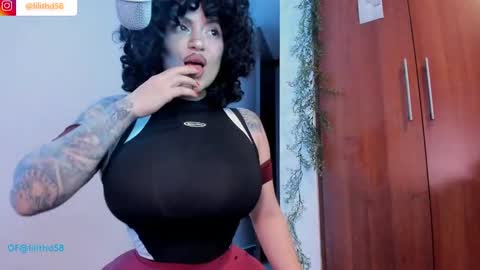 darknes_lilith18 online show from 02-08-25, 02:15