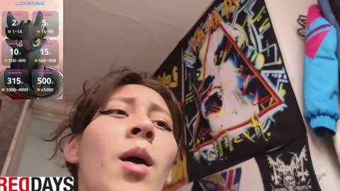 Snapshot of darkness_joones chatting on 01-15-25, 06:40 Darkness online show from 01-15-25, 06:40