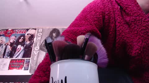 Snapshot of darkness_joones chatting on 01-30-25, 07:48 Darkness online show from 01-30-25, 07:48