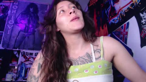 Snapshot of darkness_joones chatting on 02-07-25, 01:15 Darkness online show from 02-07-25, 01:15