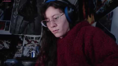 Snapshot of darkness_joones chatting on 03-07-25, 11:49 Darkness online show from 03-07-25, 11:49