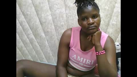Snapshot of darknipples2 chatting on 05-16-26, 10:52 SHANICE online show from 05-16-26, 10:52