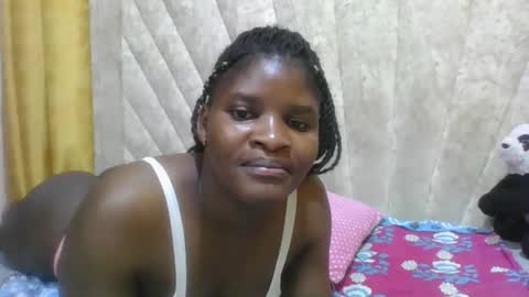 Snapshot of darknipples2 chatting on 05-21-26, 09:33 SHANICE online show from 05-21-26, 09:33