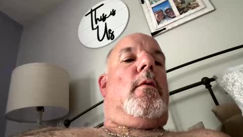 darknite083072 online show from 09-10-25, 10:43