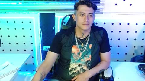 DARKO0717 online show from 11-14-25, 10:07