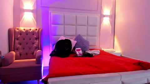 Jhon y Lucy online show from 05-25-26, 03:34