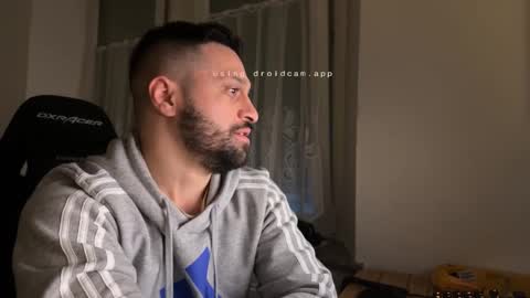 Snapshot of darkschneider_ chatting on 12-04-25, 06:44 darkschneider_ online show from 12-04-25, 06:44