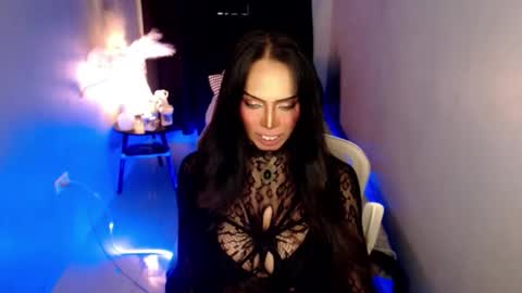 HAPPY BIRTHDAY MISTRESS MADRIANA online show from 03-03-26, 01:17