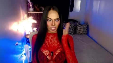 HAPPY BIRTHDAY MISTRESS MADRIANA online show from 07-11-26, 08:39
