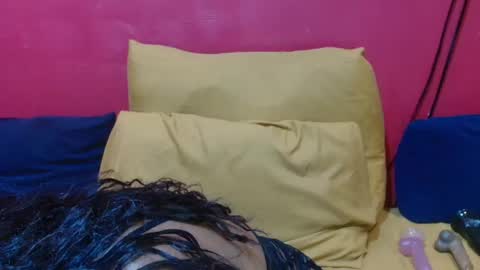 Darksultryxx30 online show from 06-28-26, 02:39