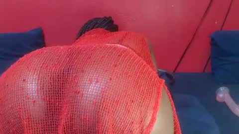 Darksultryxx30 online show from 07-08-26, 04:33