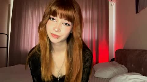 Lina online show from 05-12-26, 12:46
