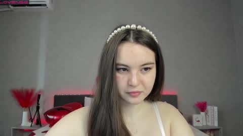 darlenedolce online show from 02-20-25, 09:33