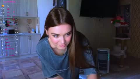 Darlina online show from 06-13-26, 01:42