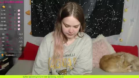 Snapshot of darling_tony18 chatting on 03-06-25, 03:45 darling_tony18 online show from 03-06-25, 03:45