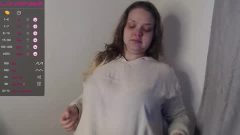 Snapshot of darling_tony18 chatting on 09-20-25, 02:40 darling_tony18 online show from 09-20-25, 02:40