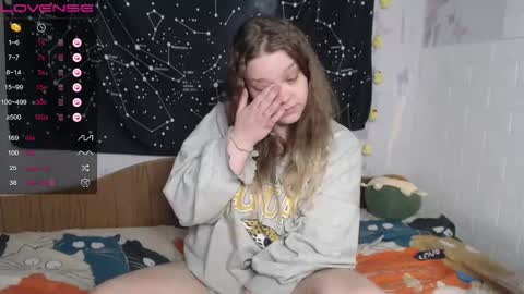 Snapshot of darling_tony18 chatting on 10-25-25, 02:56 darling_tony18 online show from 10-25-25, 02:56