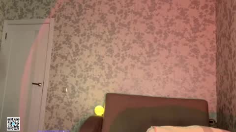 D online show from 11-10-25, 03:33