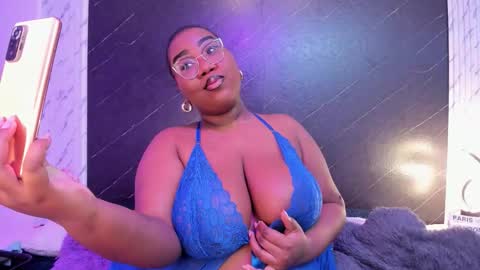  Darnell Queen online show from 11-06-25, 01:06