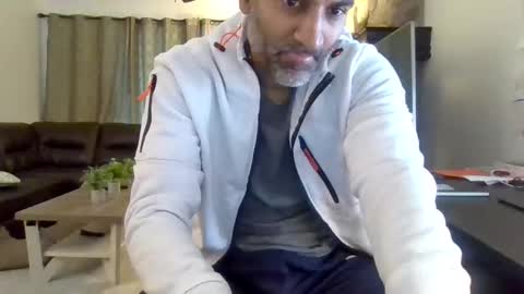 darryl43321 online show from 11-21-25, 06:17