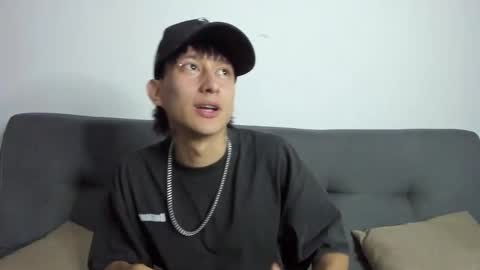 Snapshot of darsel_night chatting on 11-21-25, 04:44 darsel_night online show from 11-21-25, 04:44