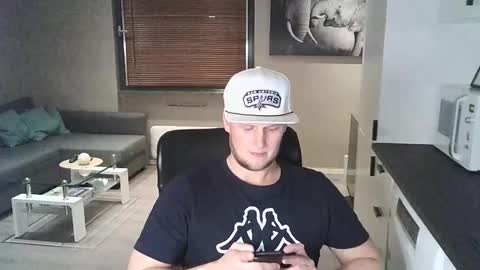 Dario online show from 09-08-25, 06:51