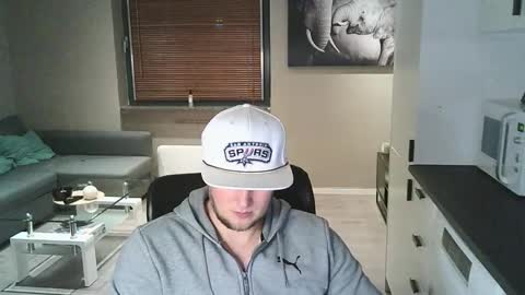 Dario online show from 10-10-25, 05:12