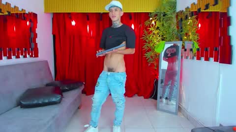 Snapshot of darwin_ggh chatting on 12-22-25, 08:00 darwin_ggh online show from 12-22-25, 08:00