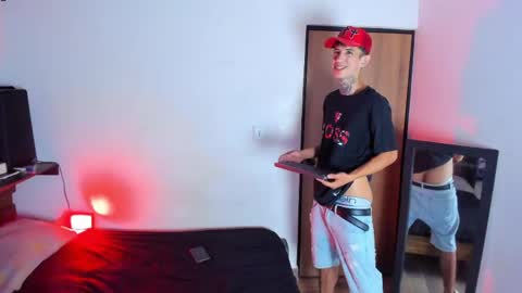 darwin_stark online show from 05-15-26, 07:37
