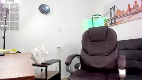 Dash online show from 11-01-25, 01:35