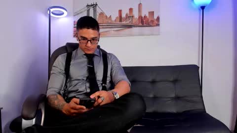 Dash online show from 01-19-26, 01:15