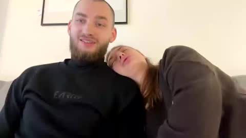 kisses4u  thanks follow me i like new follow  online show from 12-23-24, 11:57