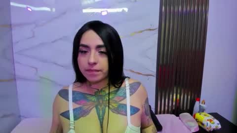 Snapshot of dashamiller_ chatting on 12-15-25, 12:42 dashamiller_ online show from 12-15-25, 12:42