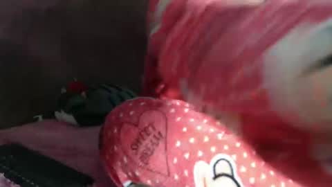 Snapshot of dasne19 chatting on 01-14-25, 01:15 Dafne online show from 01-14-25, 01:15