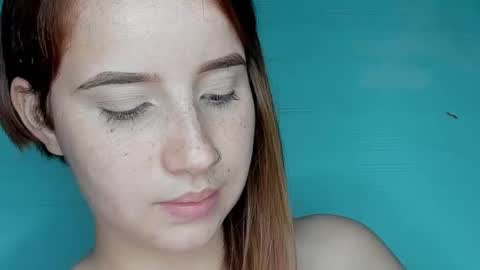 Snapshot of dasne19 chatting on 03-07-25, 10:43 Dafne online show from 03-07-25, 10:43