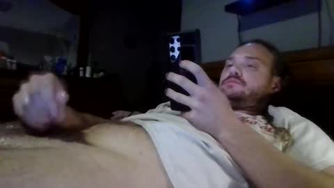 Snapshot of dasouthernamoke32 chatting on 10-11-25, 10:36 dasouthernamoke32 online show from 10-11-25, 10:36