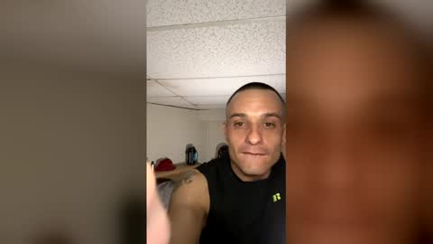 Snapshot of dave875126 chatting on 02-15-26, 05:26 dave875126 online show from 02-15-26, 05:26