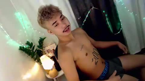 DAVE online show from 04-09-26, 12:54