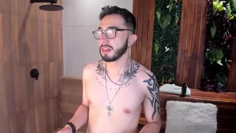 Snapshot of dave_wolff chatting on 11-16-25, 11:49 Dave online show from 11-16-25, 11:49