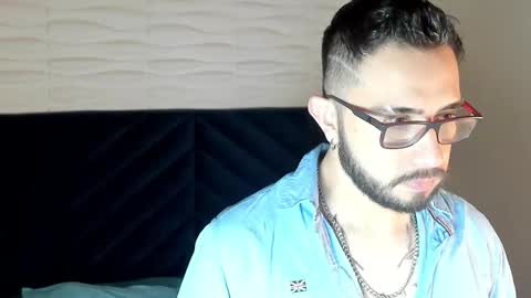 Snapshot of dave_wolff chatting on 12-18-25, 12:00 Dave online show from 12-18-25, 12:00