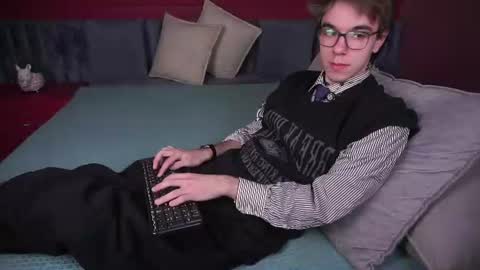 Dave online show from 07-10-26, 08:33
